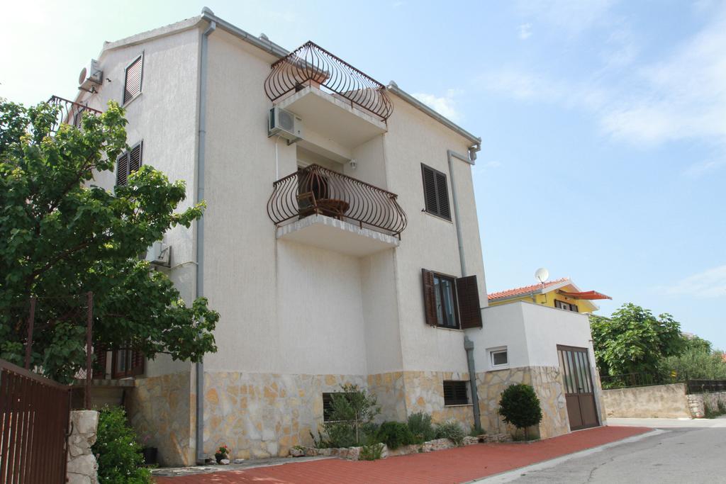 Apartments Sanader Okrug Gornji Exteriér fotografie